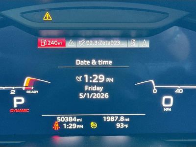 2023 Audi Q8 — photo 12 view