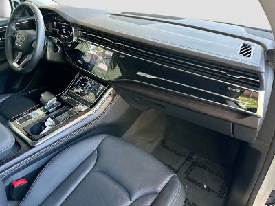 2023 Audi Q8 — photo 31 view