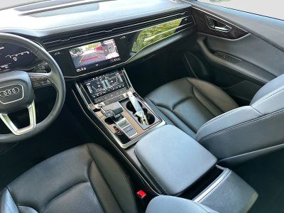 2023 Audi Q8 — photo 25 view