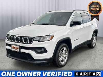 2024 Jeep COMPASS Latitude in White — front three-quarter view