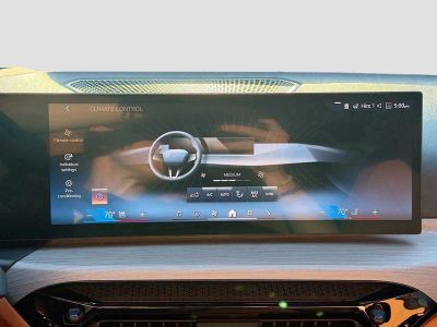 2026 BMW 4 Series — photo 35 view
