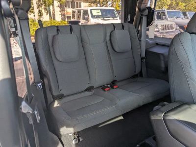 2026 Jeep Wrangler — photo 7 view