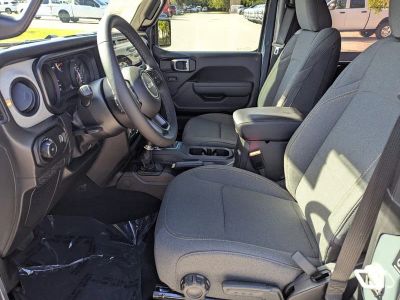 2026 Jeep Wrangler — photo 10 view