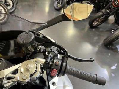2026 CFMOTO 675SS - Photo 11