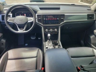 2022 Volkswagen Atlas — photo 14 view