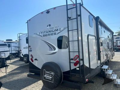 2025 Outdoors RV Timber Ridge Titanium Series - Photo 5