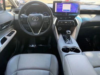 2024 Toyota Venza — photo 14 view