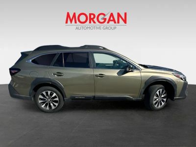 2024 Subaru Outback — photo 8 view