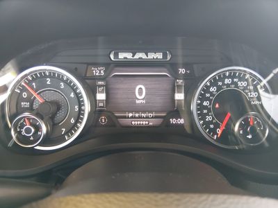 2024 Ram 1500 — photo 14 view