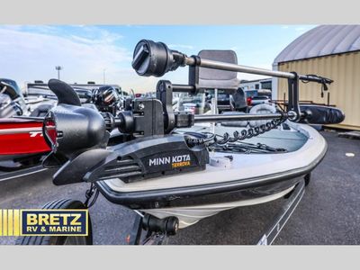 2008 WHITE RIVER MARINE STRATOS — photo 8 view