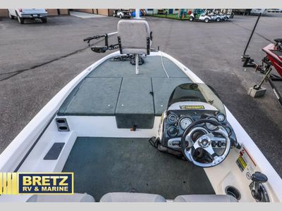 2008 WHITE RIVER MARINE STRATOS — photo 9 view