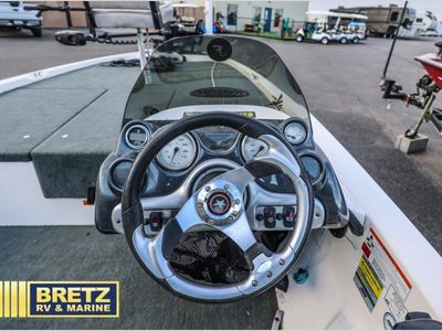 2008 WHITE RIVER MARINE STRATOS — photo 10 view