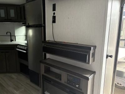 2022 Cruiser RV MPG - Photo 5