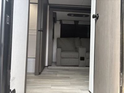 2022 Cruiser RV MPG - Photo 11