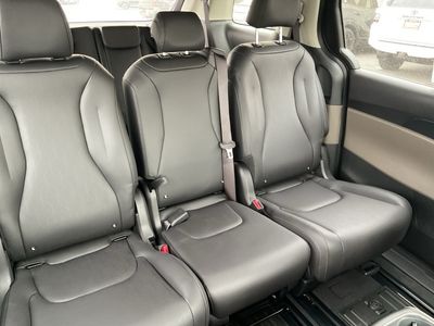 2026 Kia Carnival - Photo 14