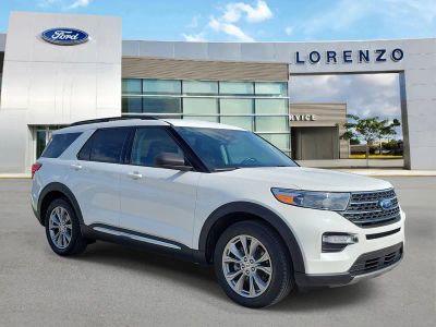 2023 Ford Explorer — rear three-quarter view