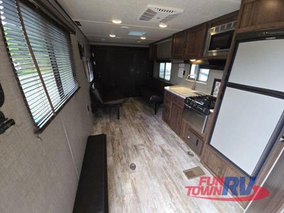 2018 CrossRoads RV Zinger - Photo 28