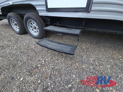 2018 CrossRoads RV Zinger - Photo 12