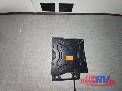 2018 CrossRoads RV Zinger - Photo 31