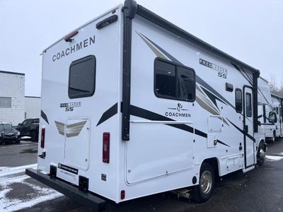 2026 Coachmen RV Freelander - Photo 4