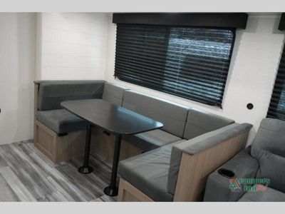 2027 Jayco Jay Flight SLX - Photo 33