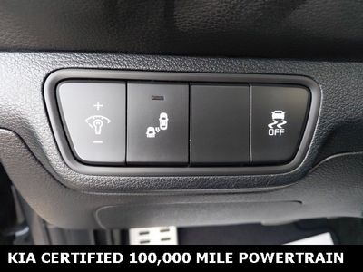 2024 Kia Forte - Photo 18