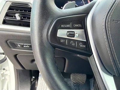 2026 BMW X5 — photo 38 view