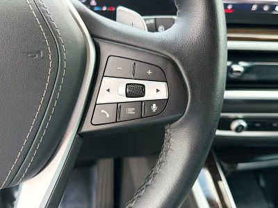2026 BMW X5 — photo 39 view