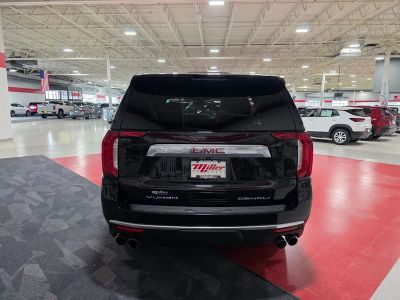 2022 GMC Yukon — interior view