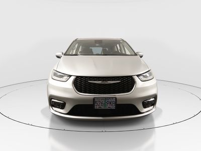 2023 Chrysler Pacifica — side profile view