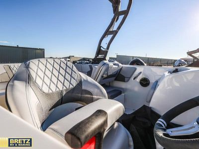 2026 Bayliner VR Series - Photo 12