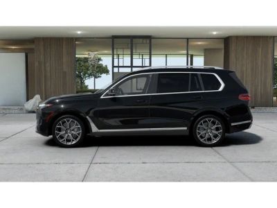 2027 BMW X7 — interior view