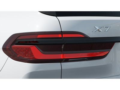 2026 BMW X7 xDrive40i - Photo 8