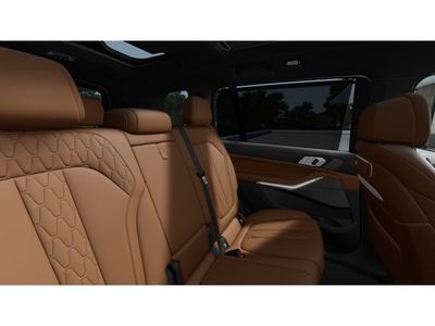 2026 BMW X7 xDrive40i - Photo 12