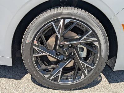 2026 Kia K5 — photo 11 view