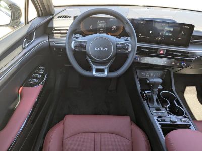 2026 Kia K5 — photo 18 view