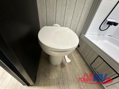 2025 Forest River RV Cherokee Alpha Wolf - Photo 36