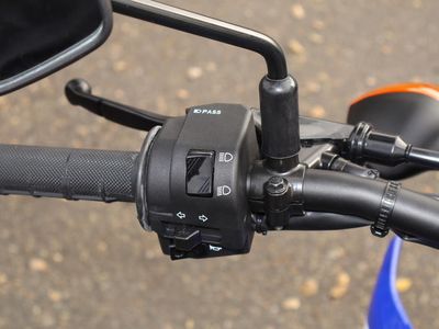 2026 Yamaha WR125R - Photo 11