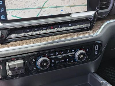 2026 Chevrolet Silverado 1500 - Photo 15