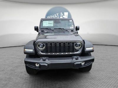 2025 Jeep Wrangler — side profile view