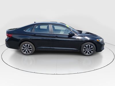 2024 Volkswagen Jetta — photo 8 view