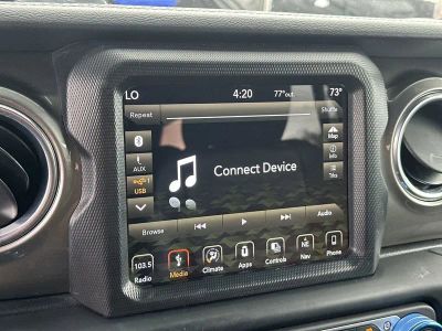 2018 Jeep Wrangler Unlimited — photo 12 view