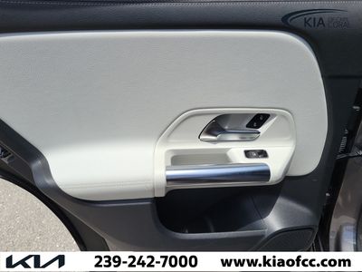 2023 Mercedes-Benz GLA - Photo 16