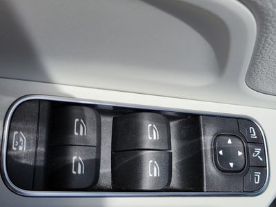 2023 Mercedes-Benz GLA - Photo 18