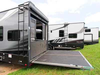 2020 Keystone RV Carbon — photo 37 view