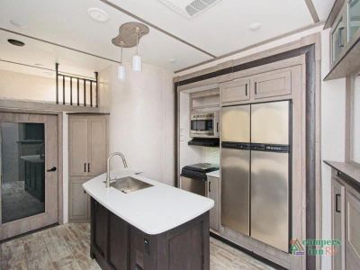 2020 Keystone RV Carbon — photo 8 view
