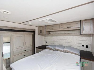 2020 Keystone RV Carbon — photo 32 view