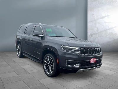 2022 Jeep Wagoneer — photo 8 view