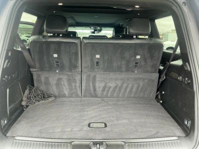 2022 Jeep Wagoneer — photo 17 view