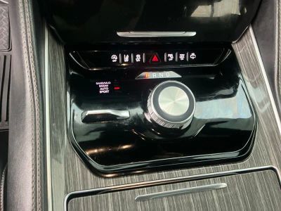 2022 Jeep Wagoneer — photo 12 view